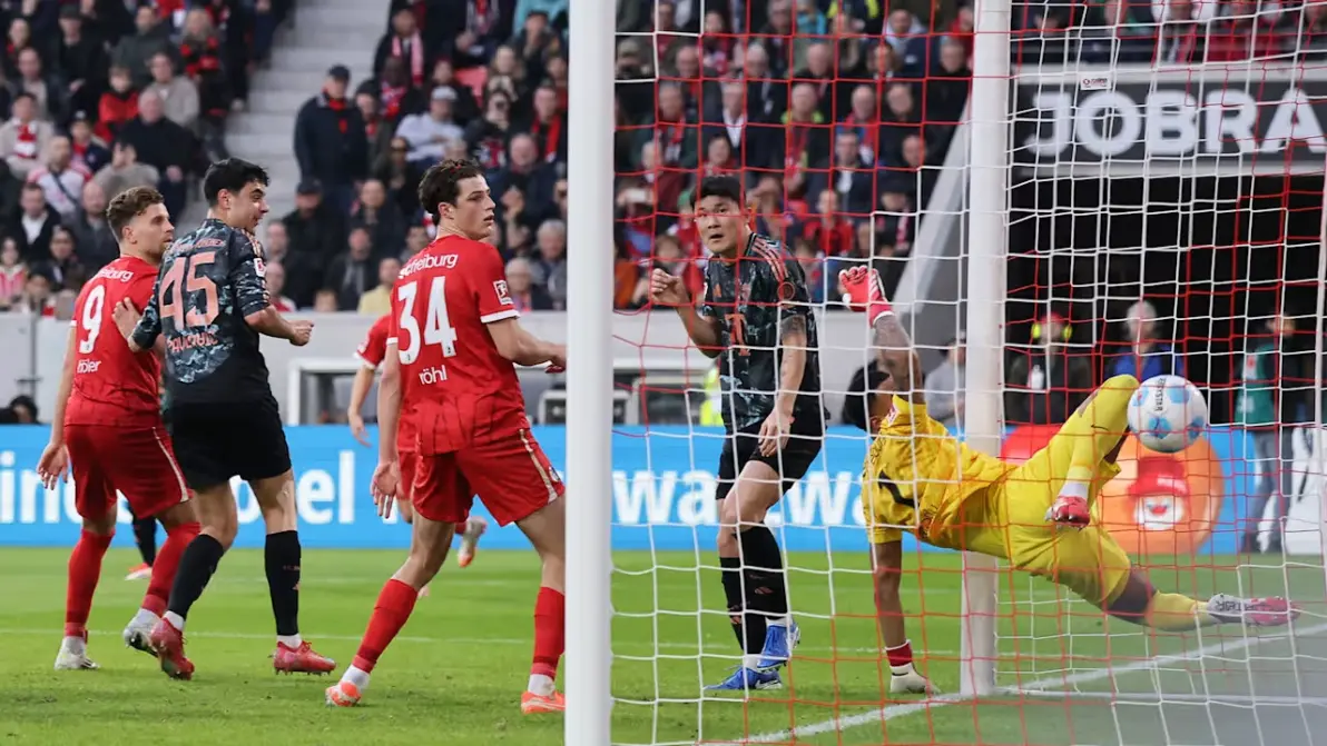 开云线上官网-德甲赛程吃紧，费耶诺德清晨强势反弹，悬念犹存，阵容厚度经受考验-开云线上官网